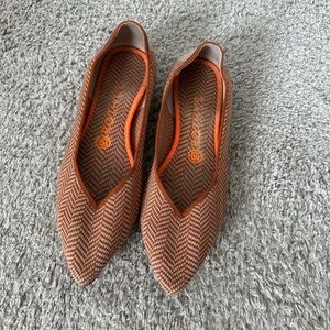 Rothy’s pointed toe flat size 8 merino wool orange